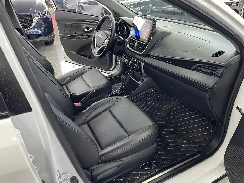 Toyota Yaris L 2022 из CN, фото 5