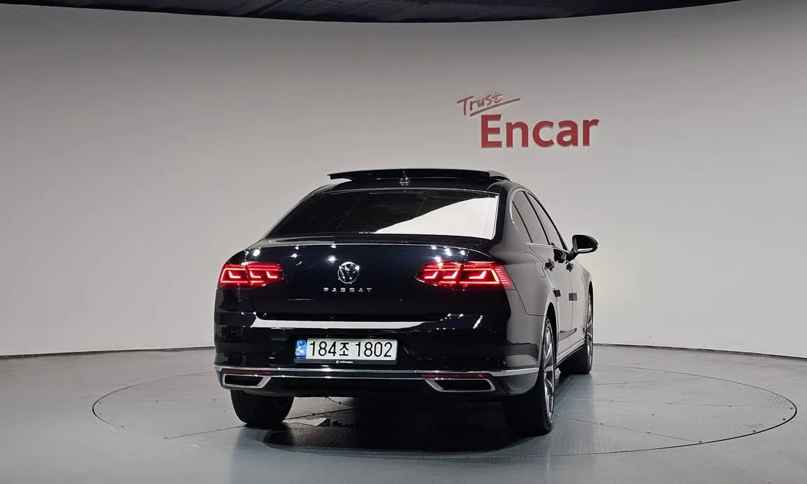 Volkswagen Passat 2021 из KR, фото 9