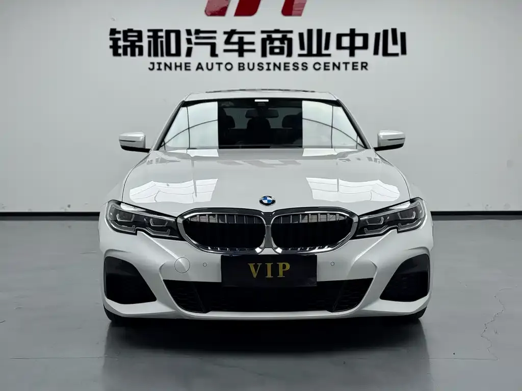BMW 3 Series 2022 из CN, фото 2