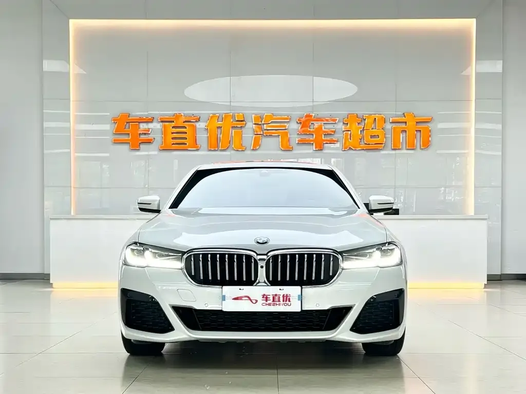 BMW 5 Series — фото 2