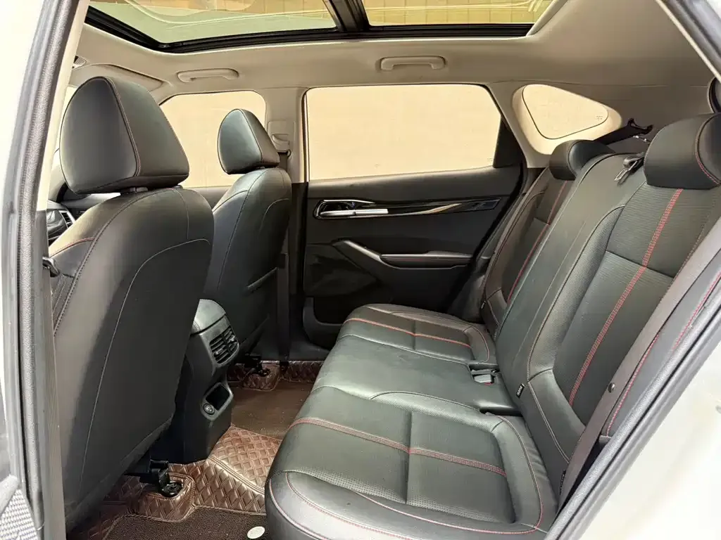 Kia KX3 — фото 4