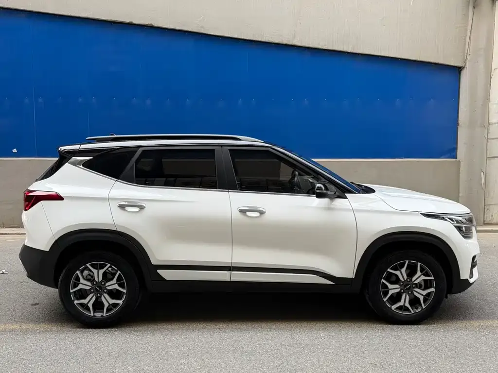 Kia KX3 — фото 8