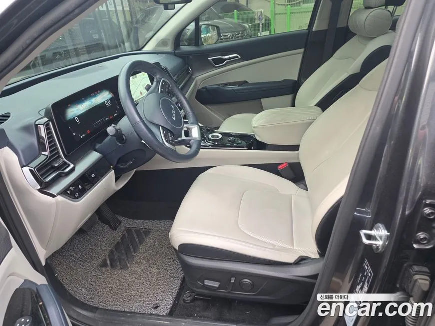 Kia Sportage — фото 8