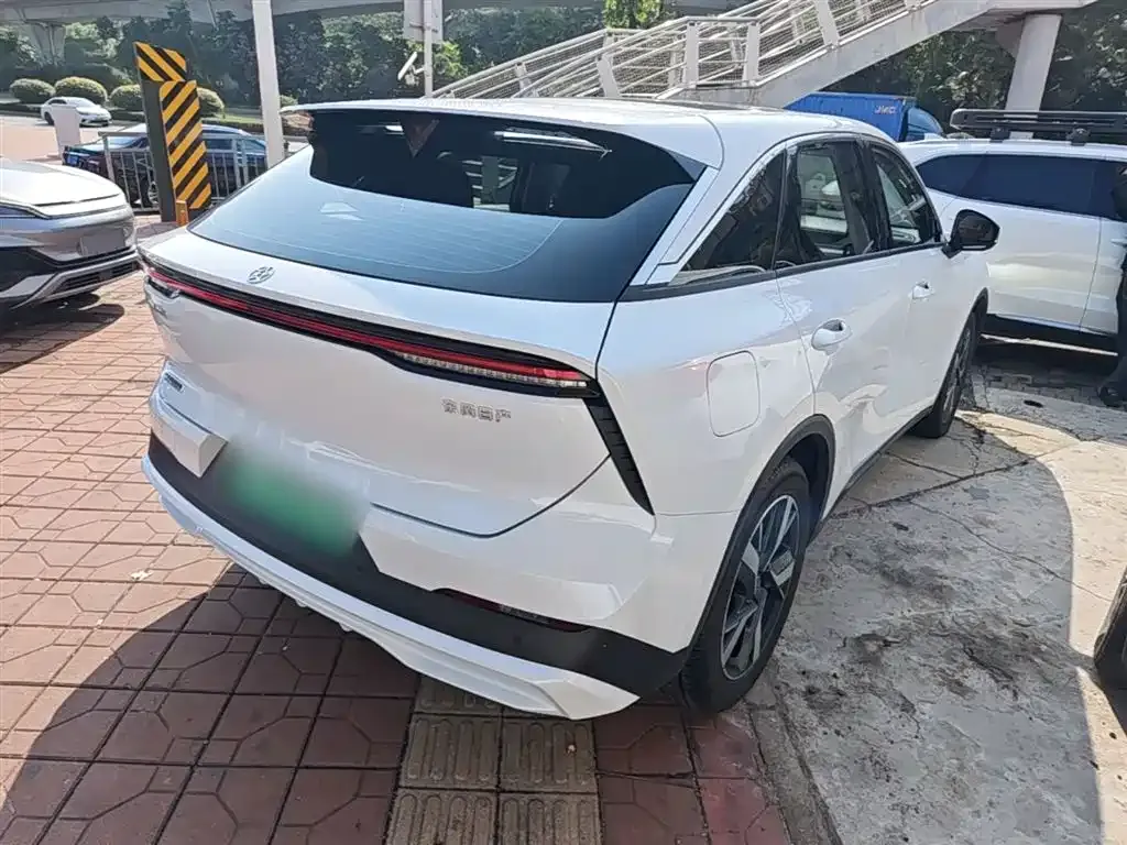 Venucia V DD-i 2025 из CN, фото 7