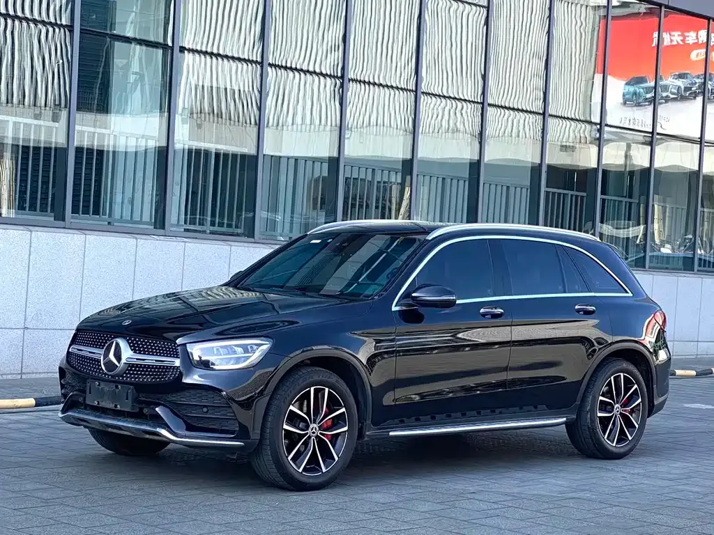 Mercedes-Benz GLC — фото 1