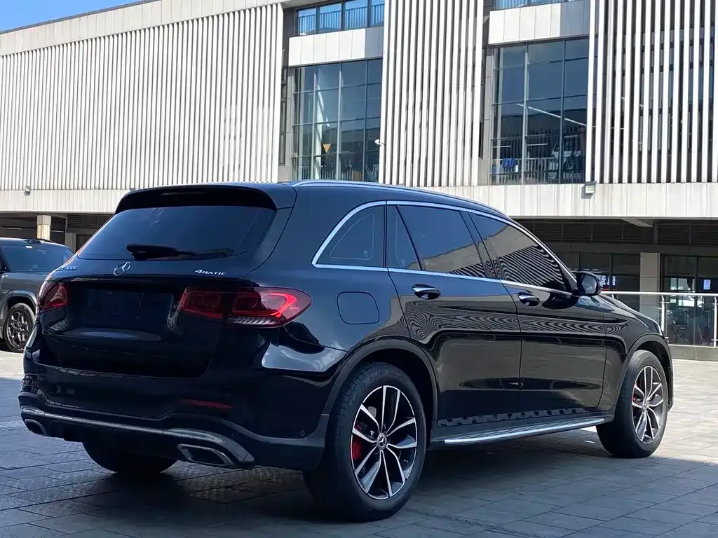 Mercedes-Benz GLC — фото 4