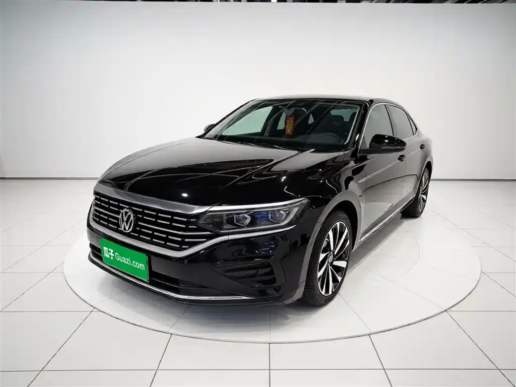 Volkswagen Passat — фото 6