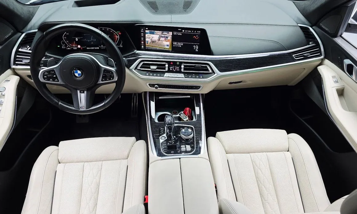 BMW X7 2022 из KR, фото 10