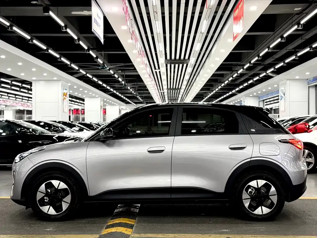 Geely Starburst — фото 10