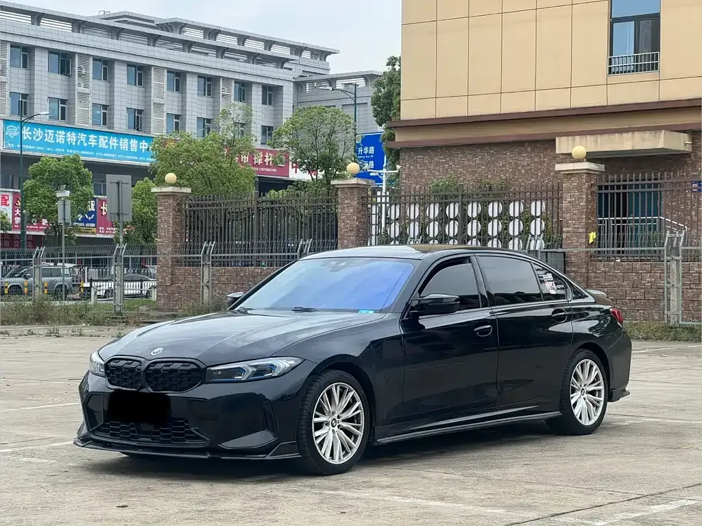 BMW 3 Series — фото 1