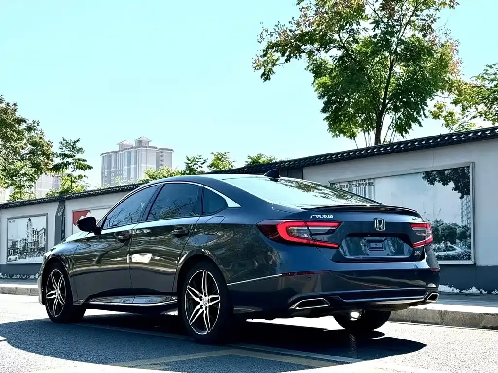 Honda Accord 2022 из CN, фото 2