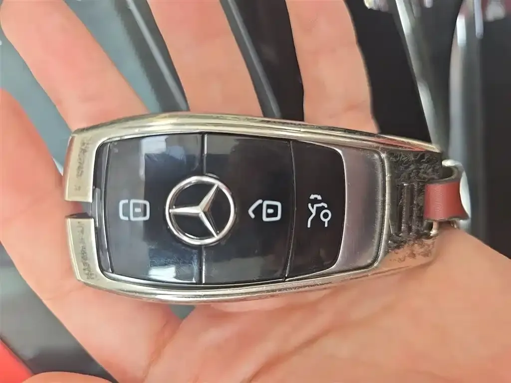 Mercedes-Benz E-Class 2023 из CN, фото 2