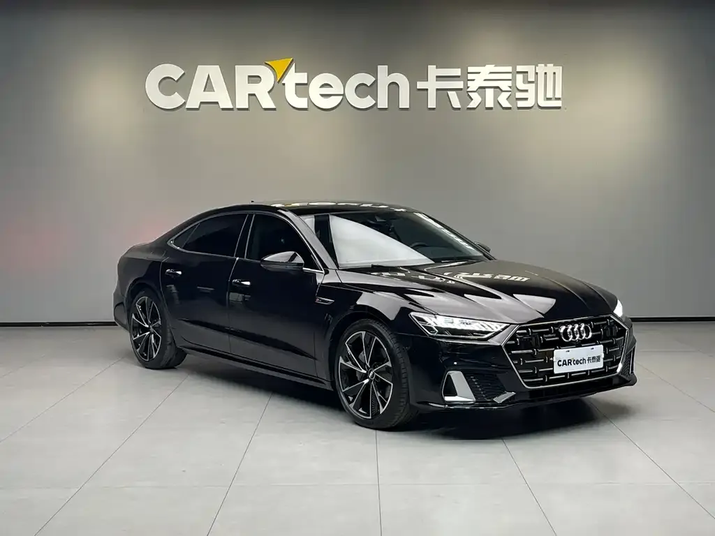Audi A7L — фото 2