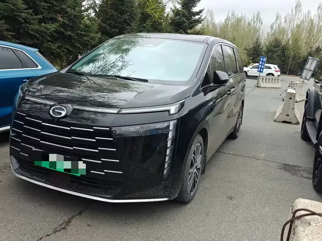 GAC Motor E8 Hybrid