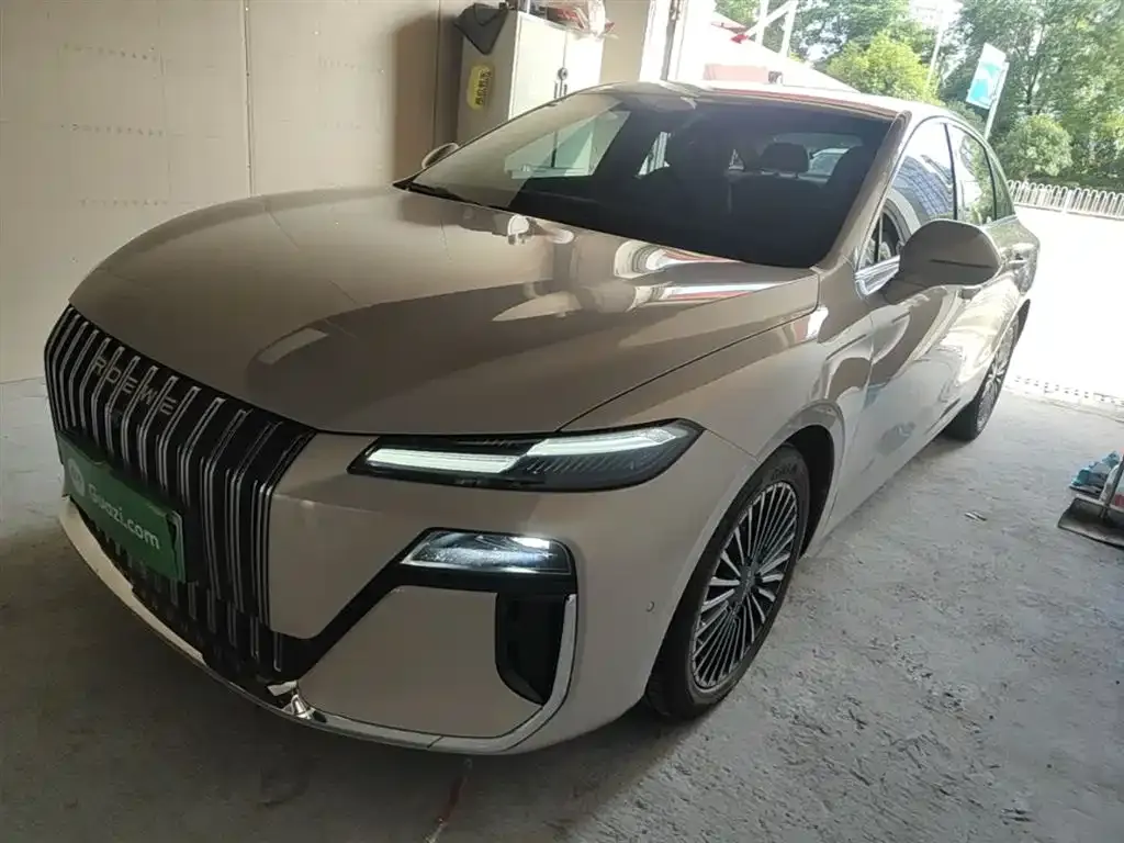 Roewe M7 DMH 2025 из CN, фото 10