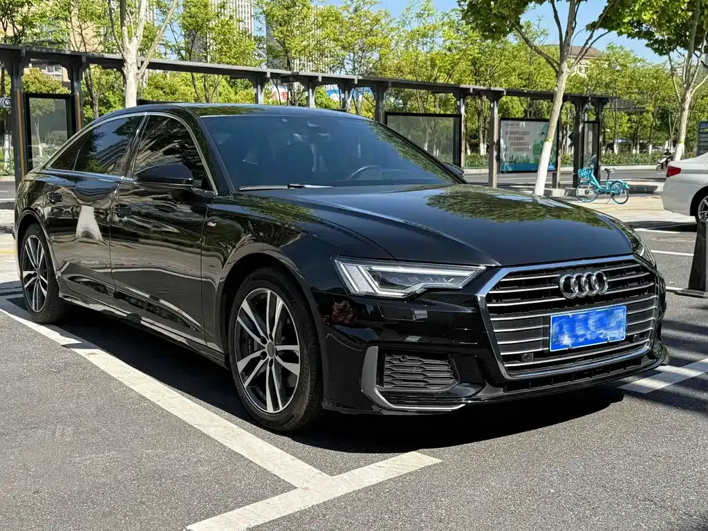 Audi A6L — фото 8