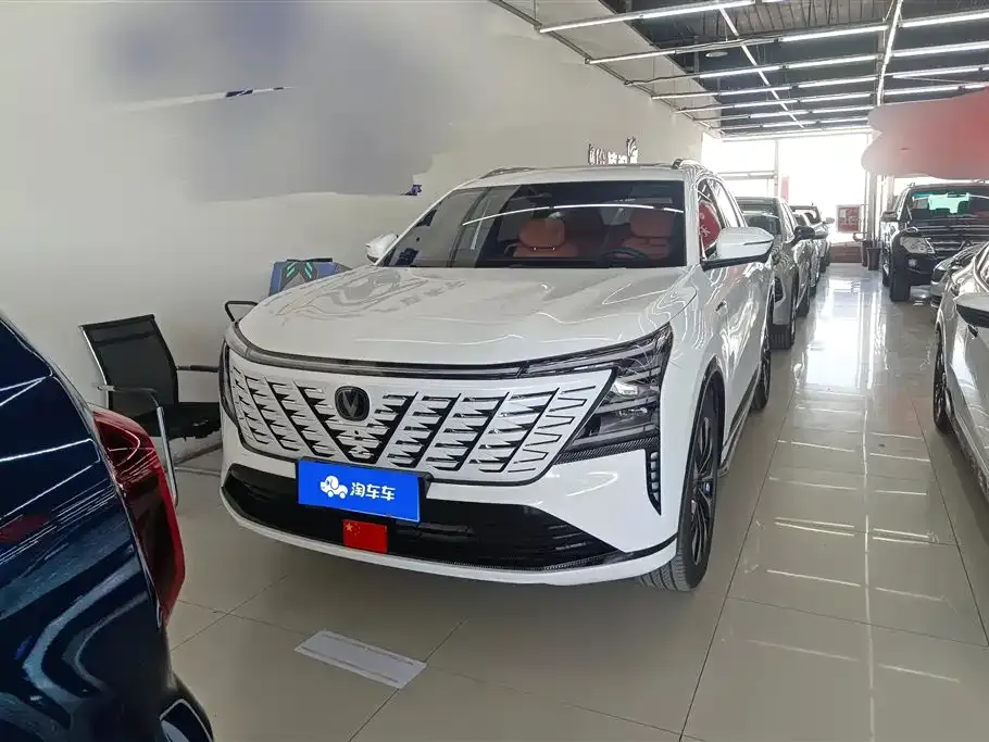 Changan CS75PLUS — фото 10