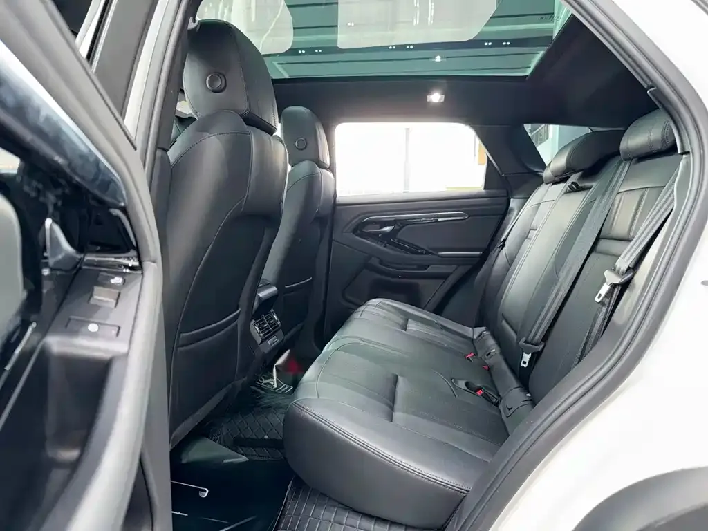 Land Rover Evoque 2021 из CN, фото 2