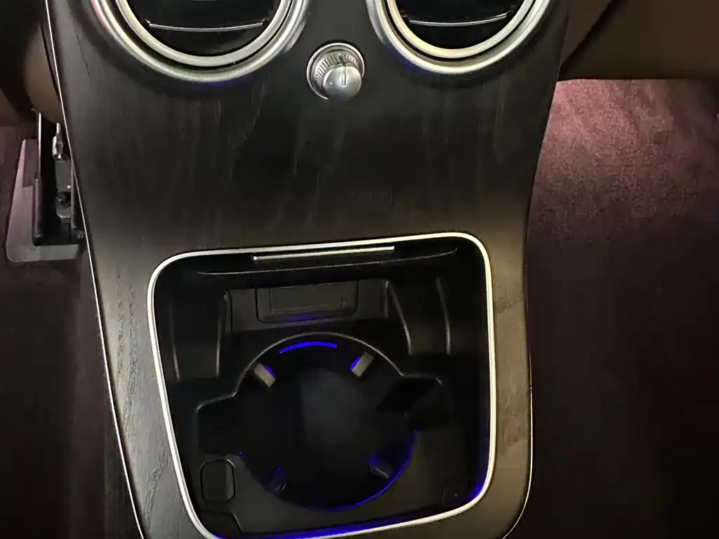 Mercedes-Benz E-Class 2022 из CN, фото 4