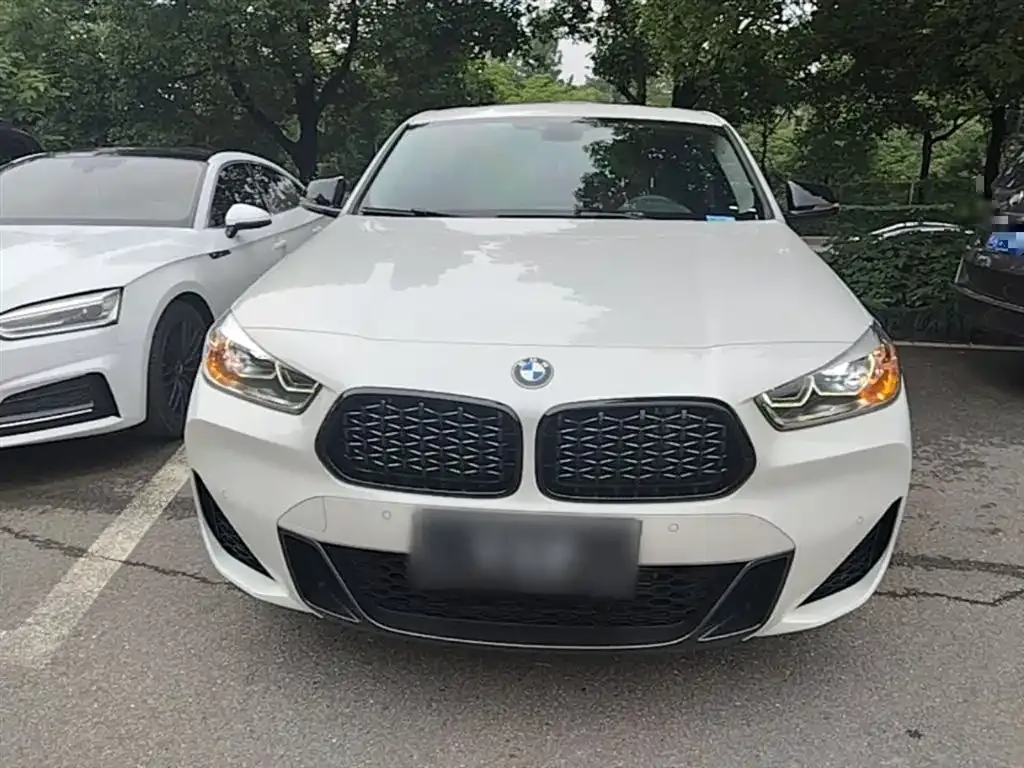 BMW X2 — фото 9