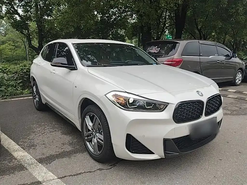 BMW X2 — фото 10