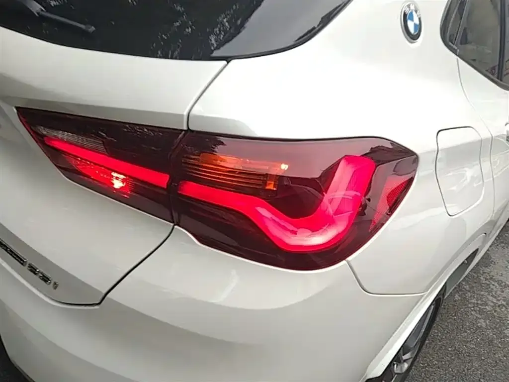 BMW X2 — фото 2