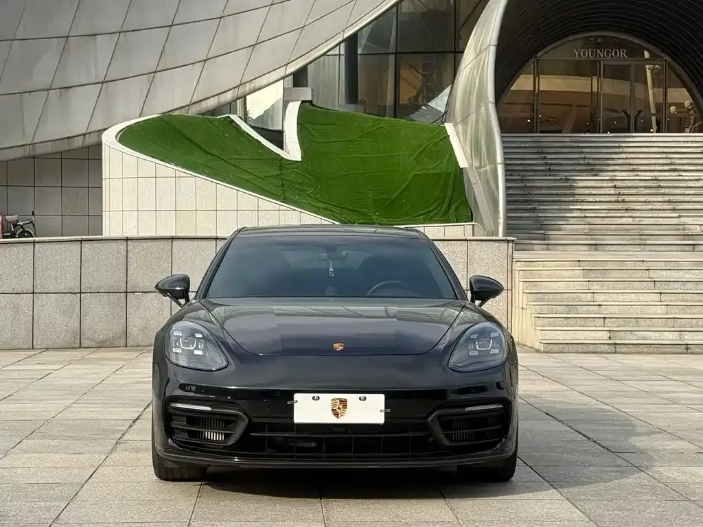 Porsche Panamera — фото 8