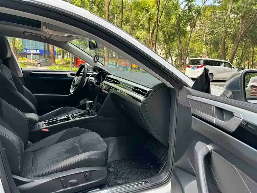 Volkswagen CC 2021 из CN, фото 5