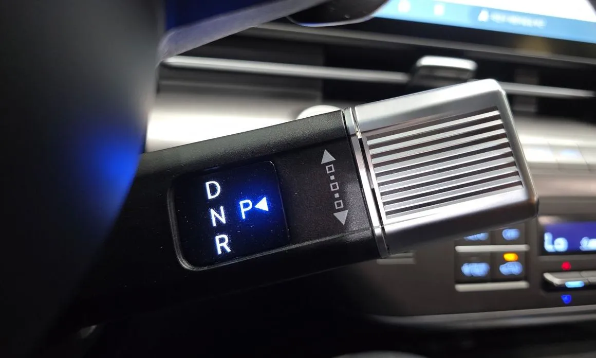 Hyundai Kona 2023 из KR, фото 5