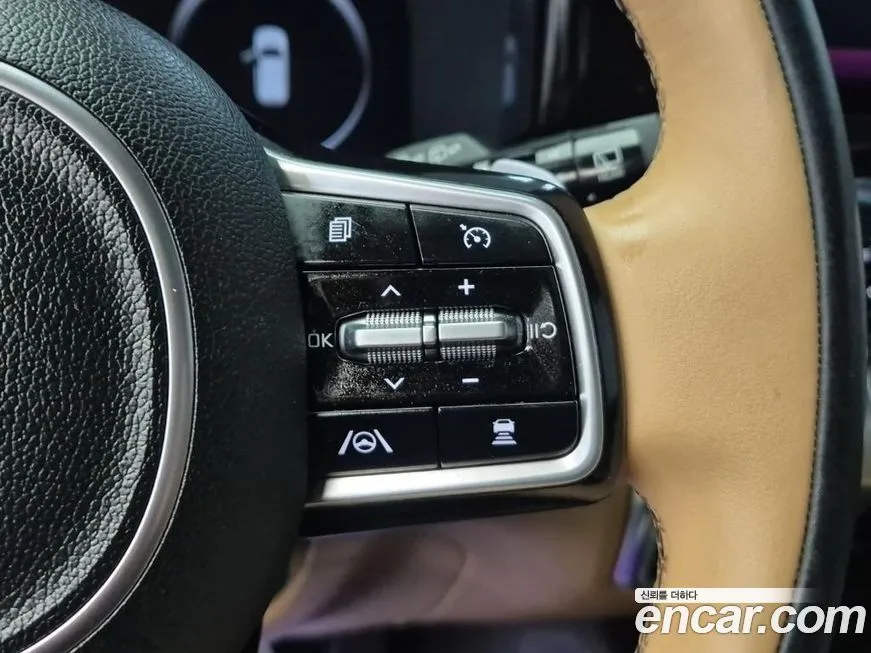 Kia Sorento — фото 10