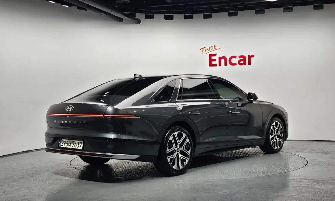 Hyundai Grandeur 2023 из KR, фото 10