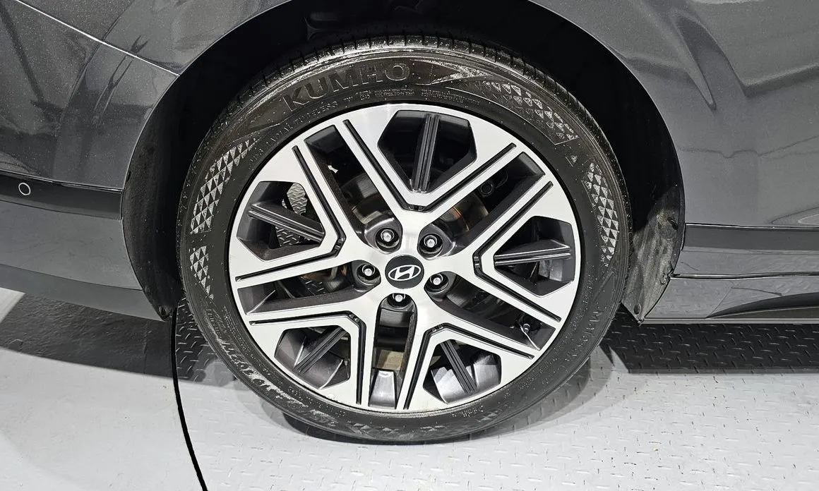 Hyundai Grandeur 2023 из KR, фото 5