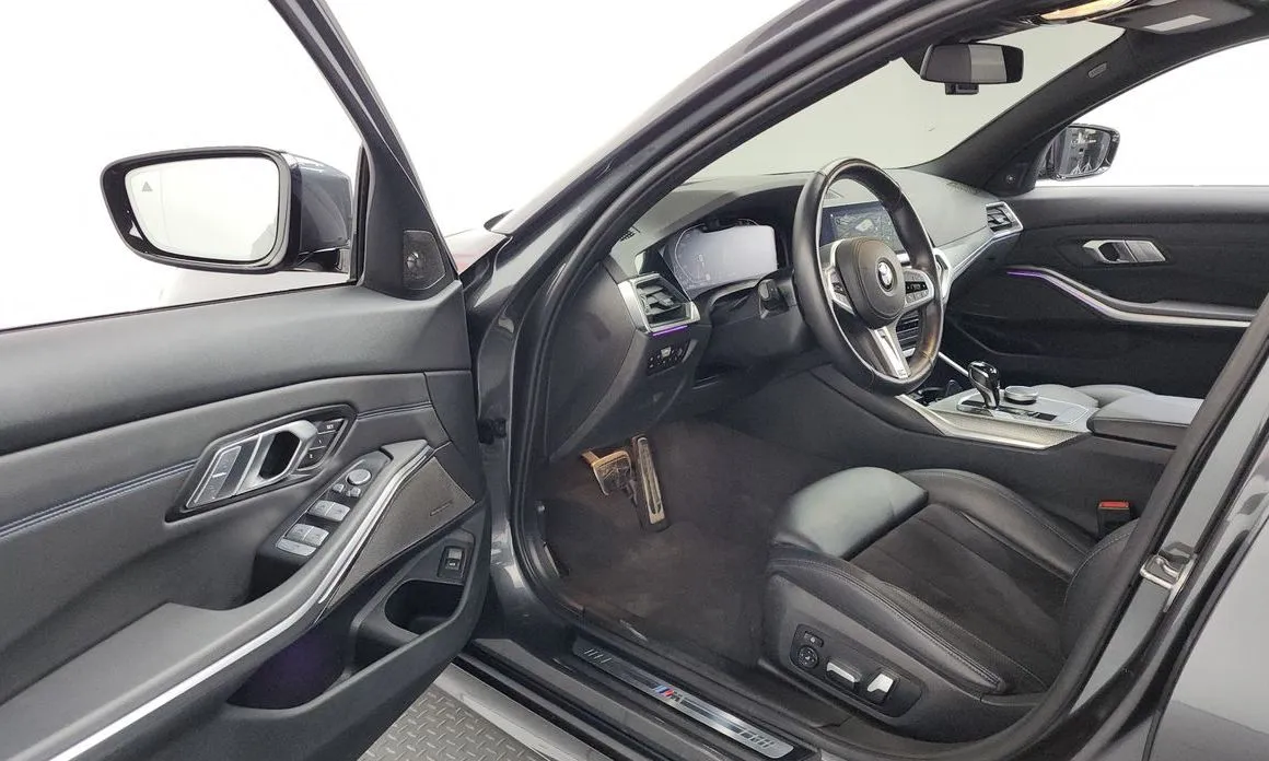 BMW 3-Series 2021 из KR, фото 8