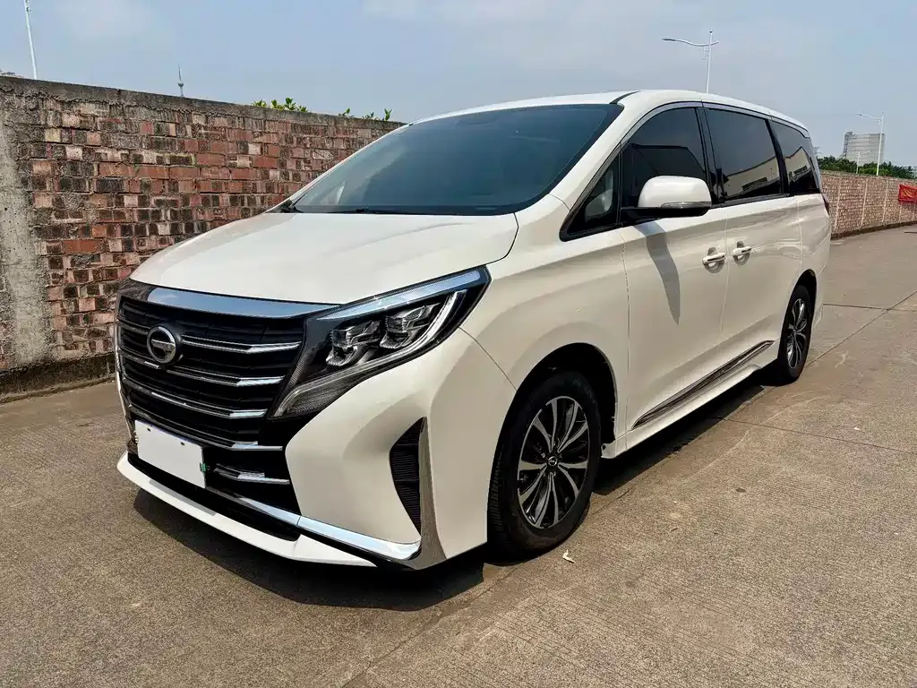 GAC Motor Trumpchi M8 — фото 1