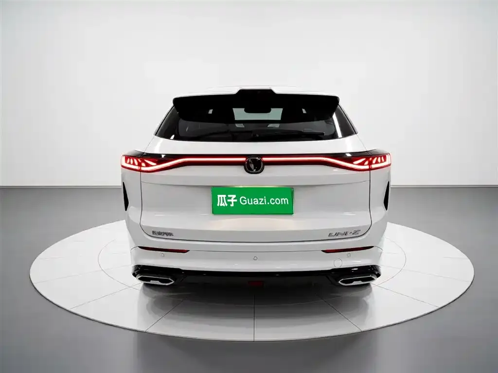 Changan UNI-Z 2024 из CN, фото 3