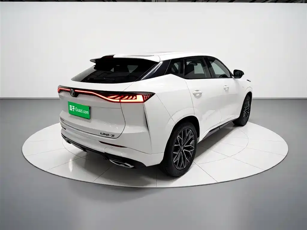 Changan UNI-Z 2024 из CN, фото 6