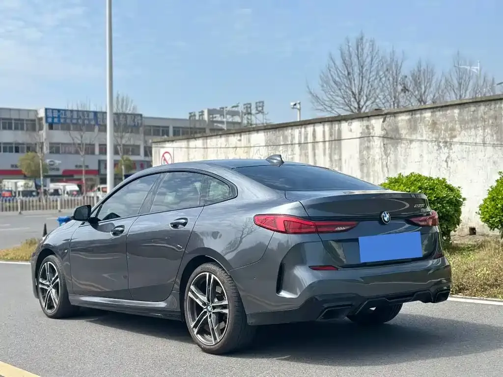 BMW 2 Series (Import) — фото 2