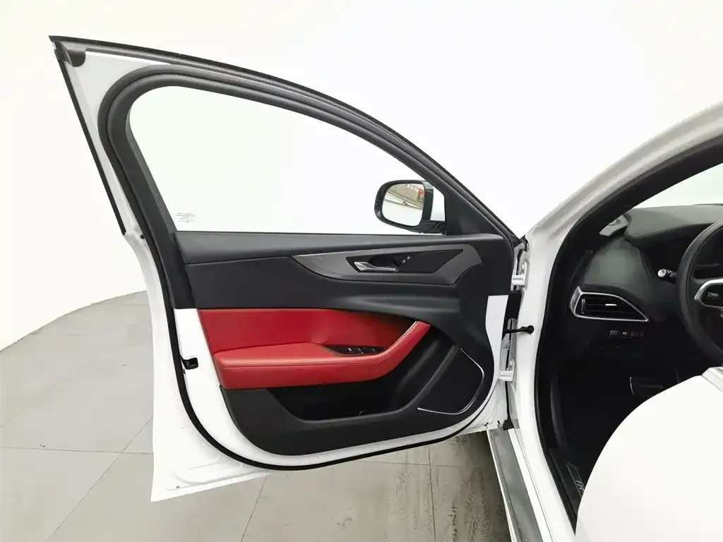 Jaguar XEL 2023 из CN, фото 6