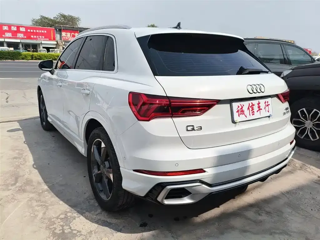 Audi Q3 2024 из CN, фото 7