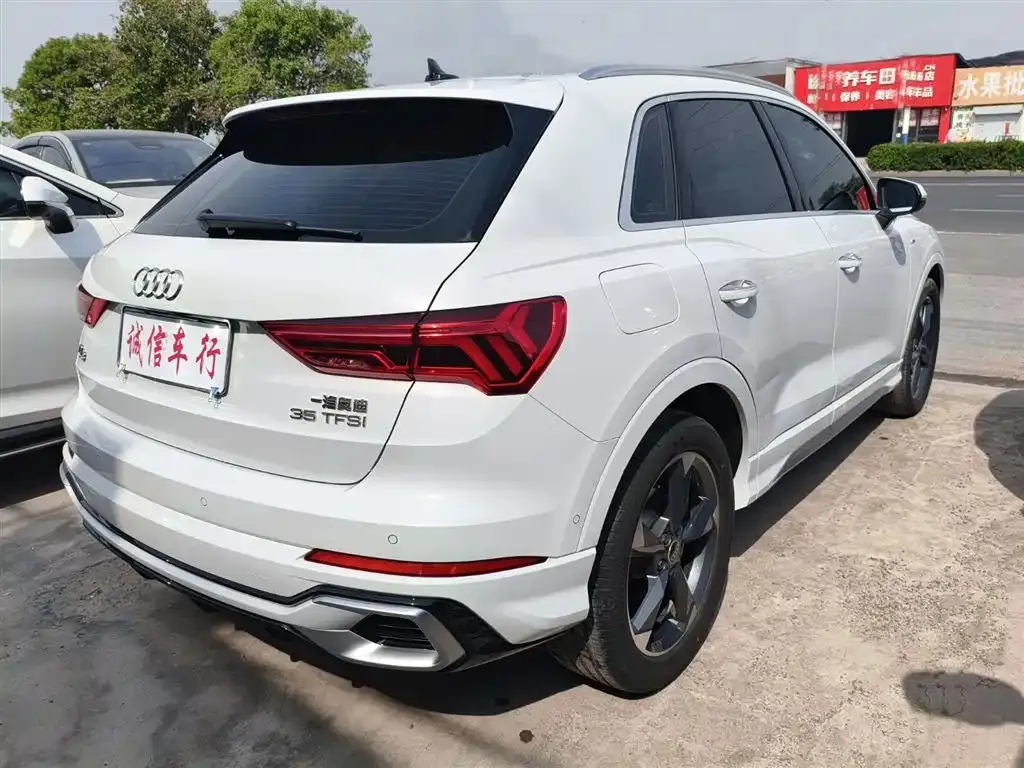 Audi Q3 2024 из CN, фото 6