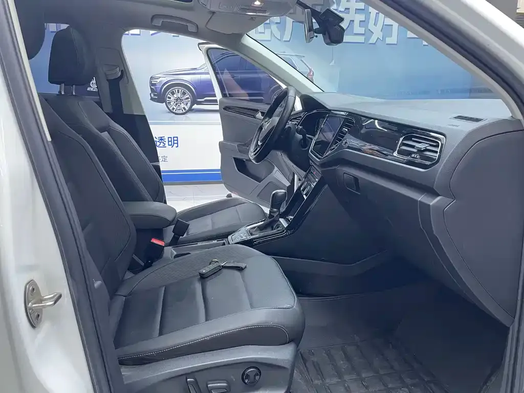 Volkswagen T-Roc 2022 из CN, фото 6