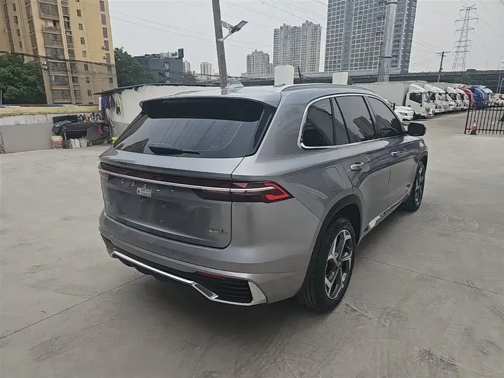 Geely Xingyue L — фото 10