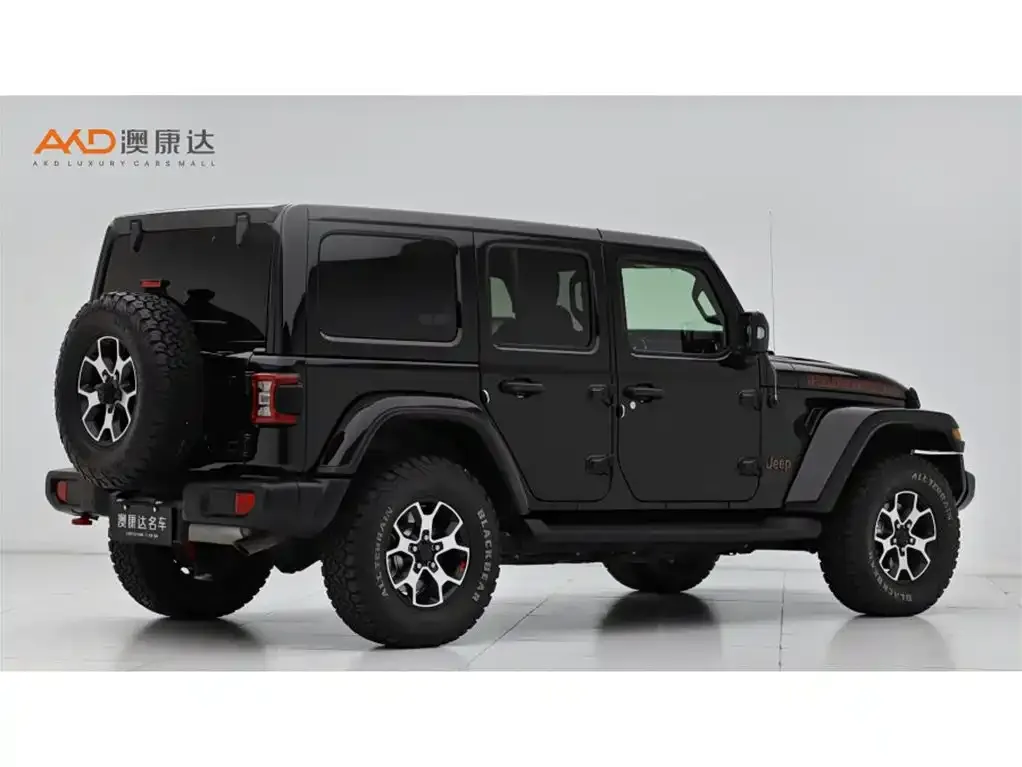 Jeep Wrangler — фото 10