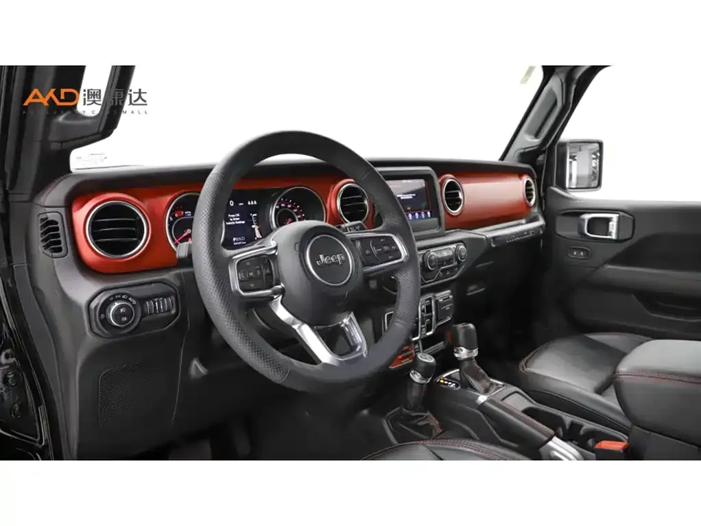 Jeep Wrangler — фото 6