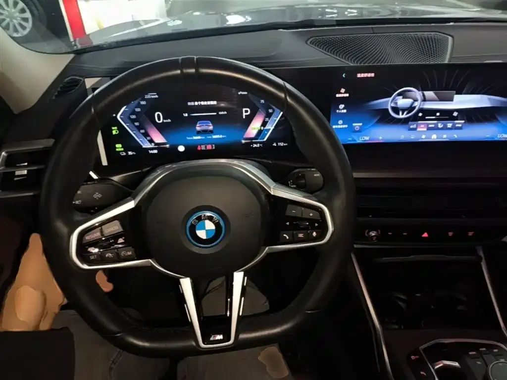 BMW i3 — фото 5