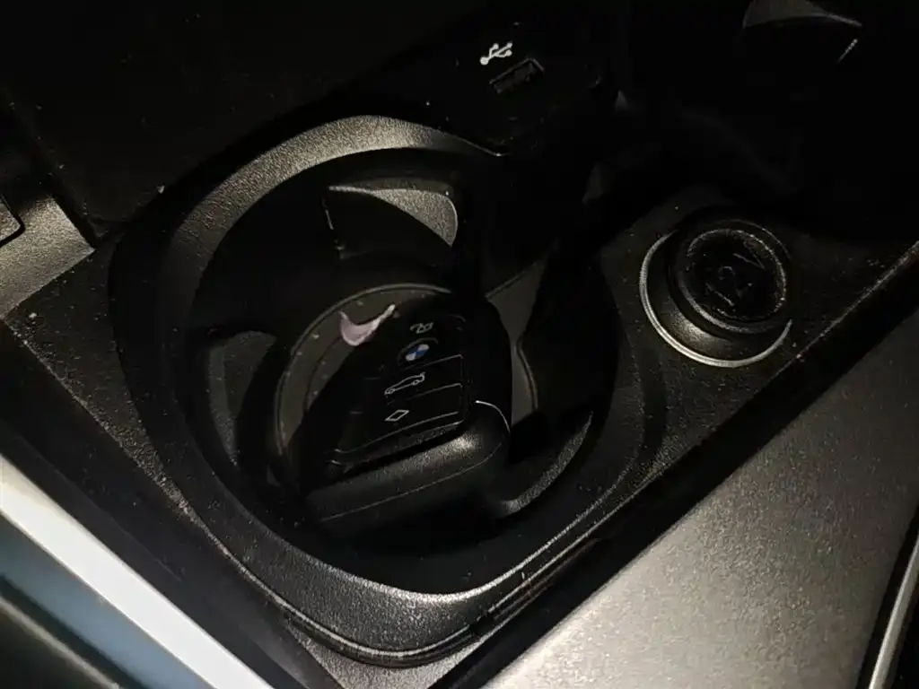 BMW i3 — фото 7