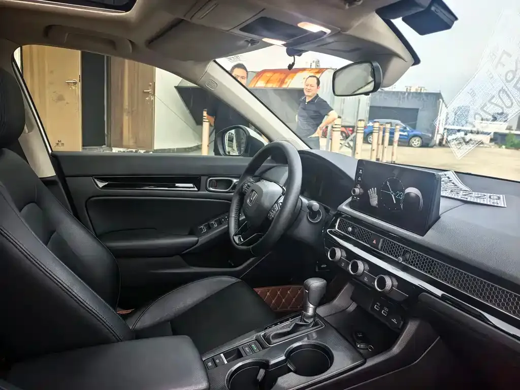 Honda Civic — фото 3