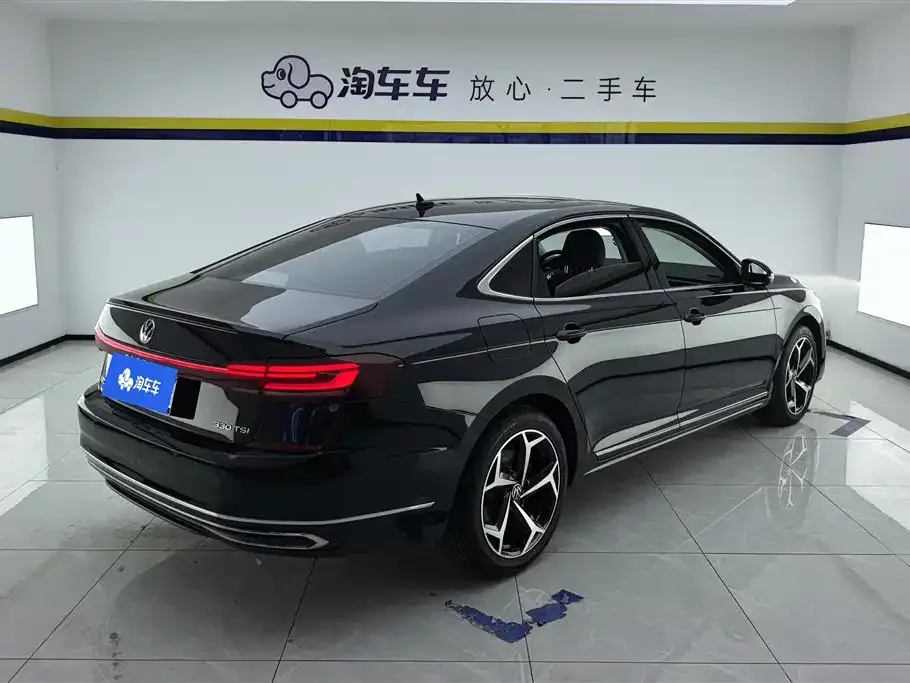 Volkswagen Passat — фото 7