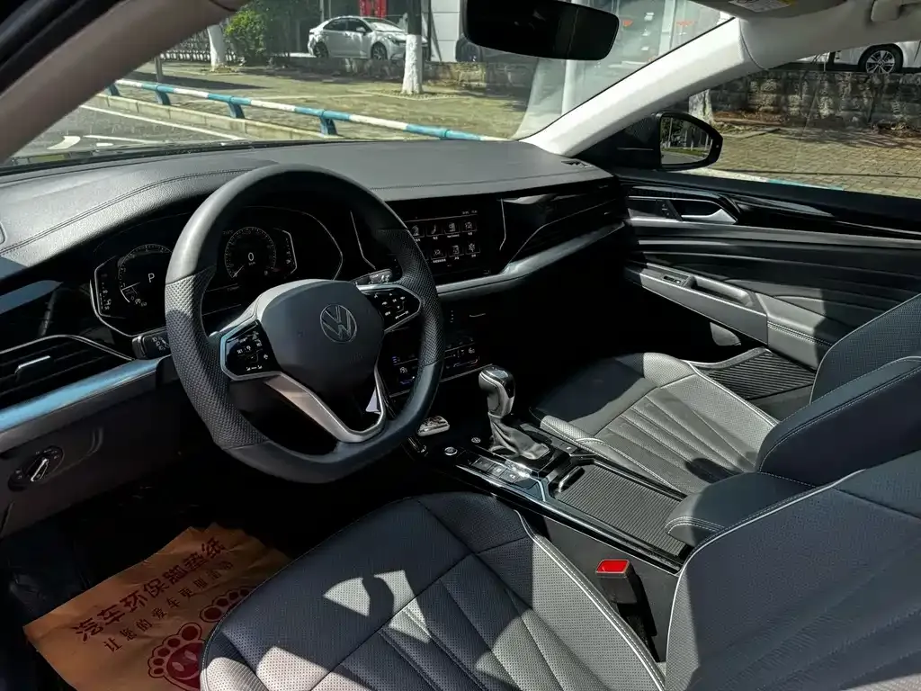 Volkswagen Passat — фото 3