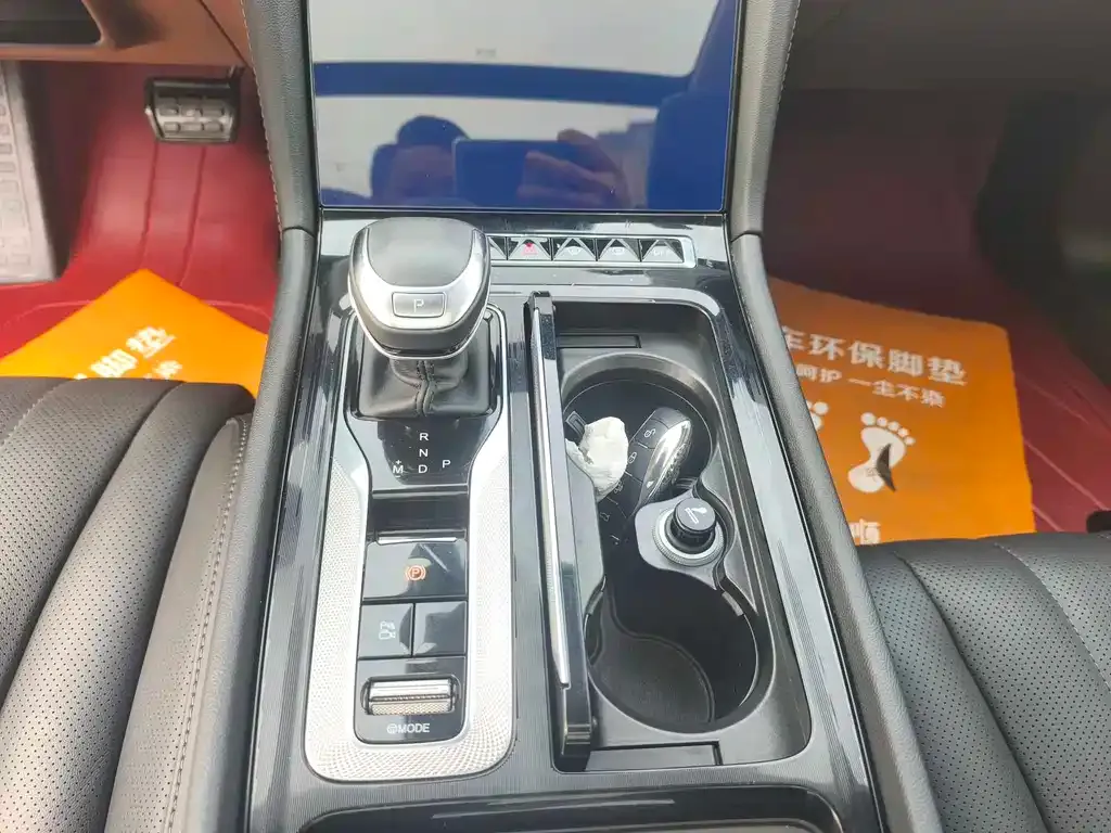 Hongqi H5 2024 из CN, фото 8